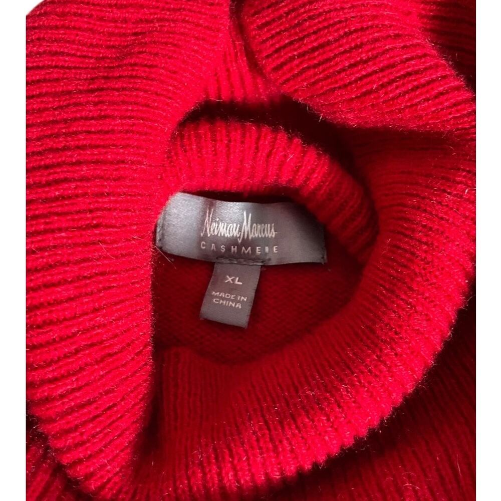 Neiman Marcus 100% Cashmere Red Turtleneck Sweater (Size [insert]) - Picture 5 of 10